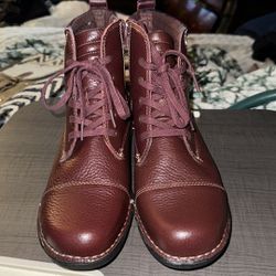 Women’s Clark’s Collection Burgandy Tumbled Leather Boots Sz9.5W
