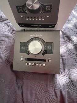 Apollo Twin X