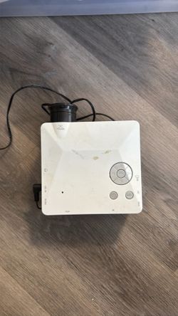Portable Mini LED Projector (Model BL-18) – White