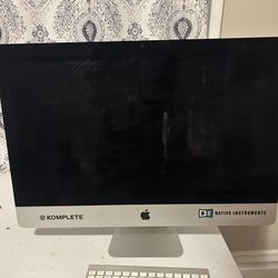 Imac with wireless keyboard 