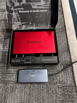 Pro Recording Package/Scarlett 2i2 4th gen
