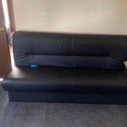 Black Couch/ Futon