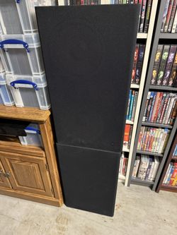 Set Of Vintage Hitachi Speakers Model SS-91R