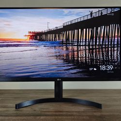 LG 27” IPS QHD Monitor