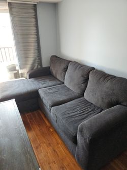L-shape reversible couch