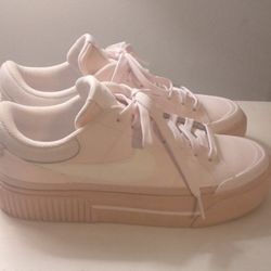 Womens Nike Court Legacy Tennis Shoes