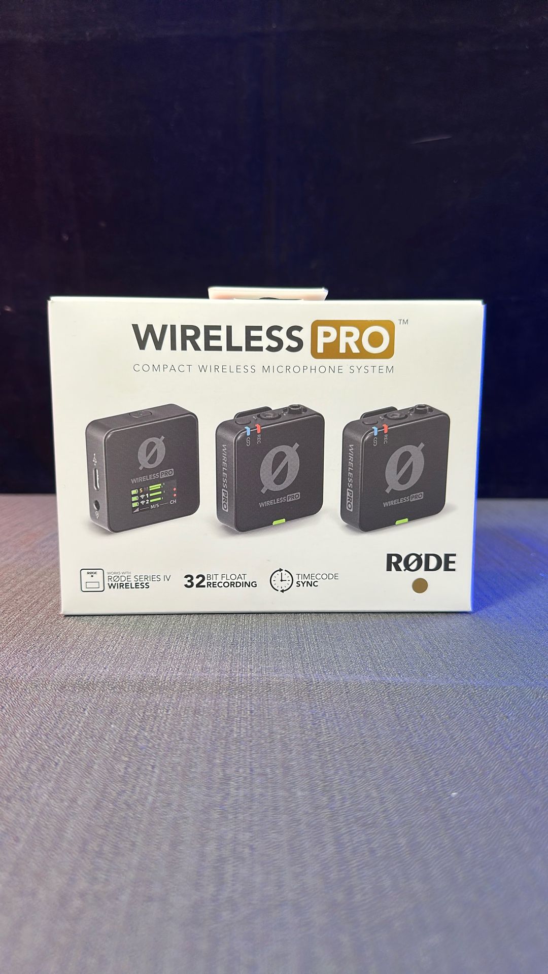 RODE Wireless PRO 2-Person Clip-On Wireless Microphone System/Recorder with Lavaliers (2.4 GHz)