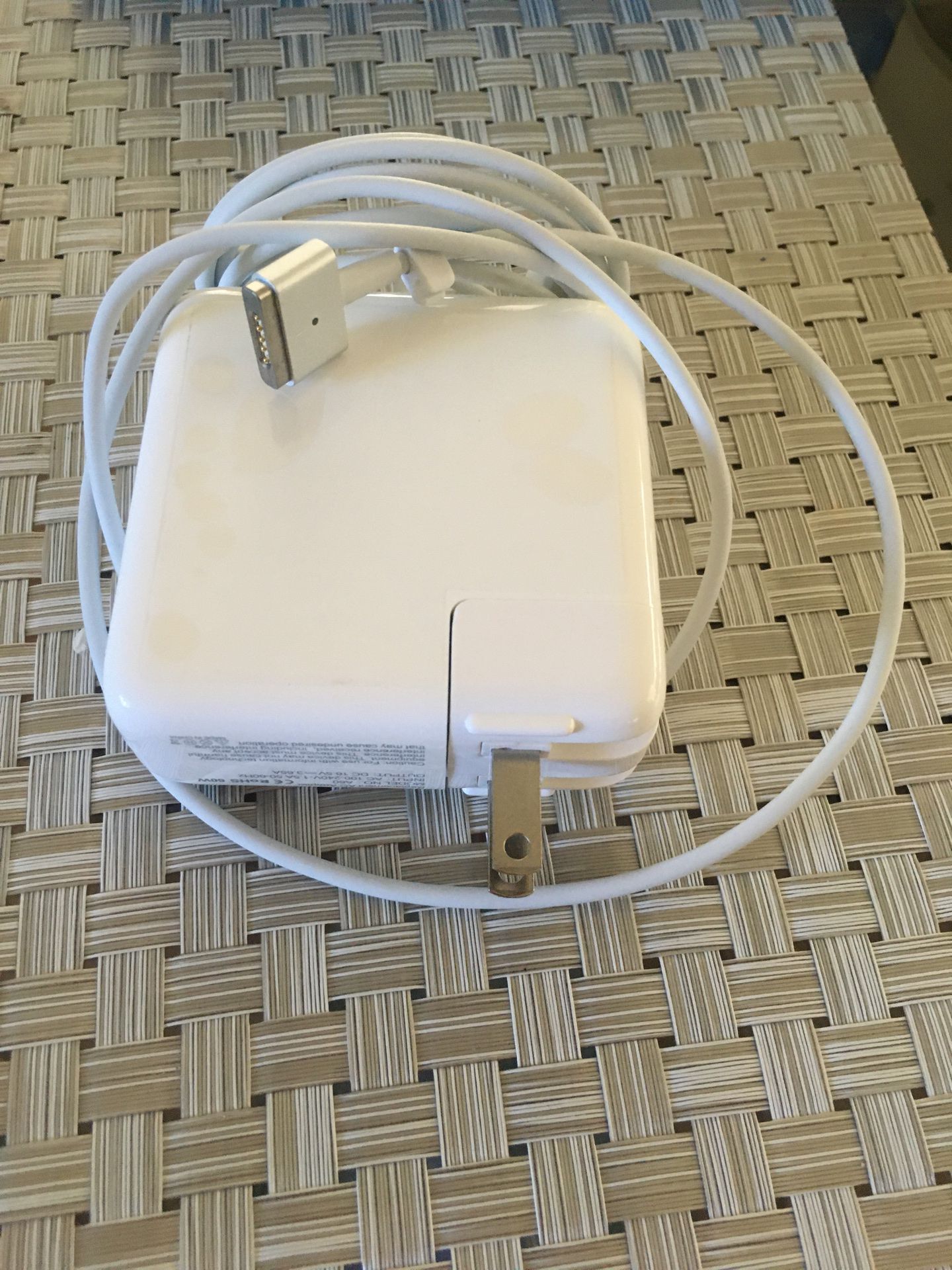 MacBook Air charger mod A60