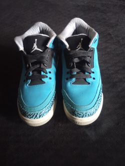 Air Jordan 3 Retro Powder Blue Size 5y