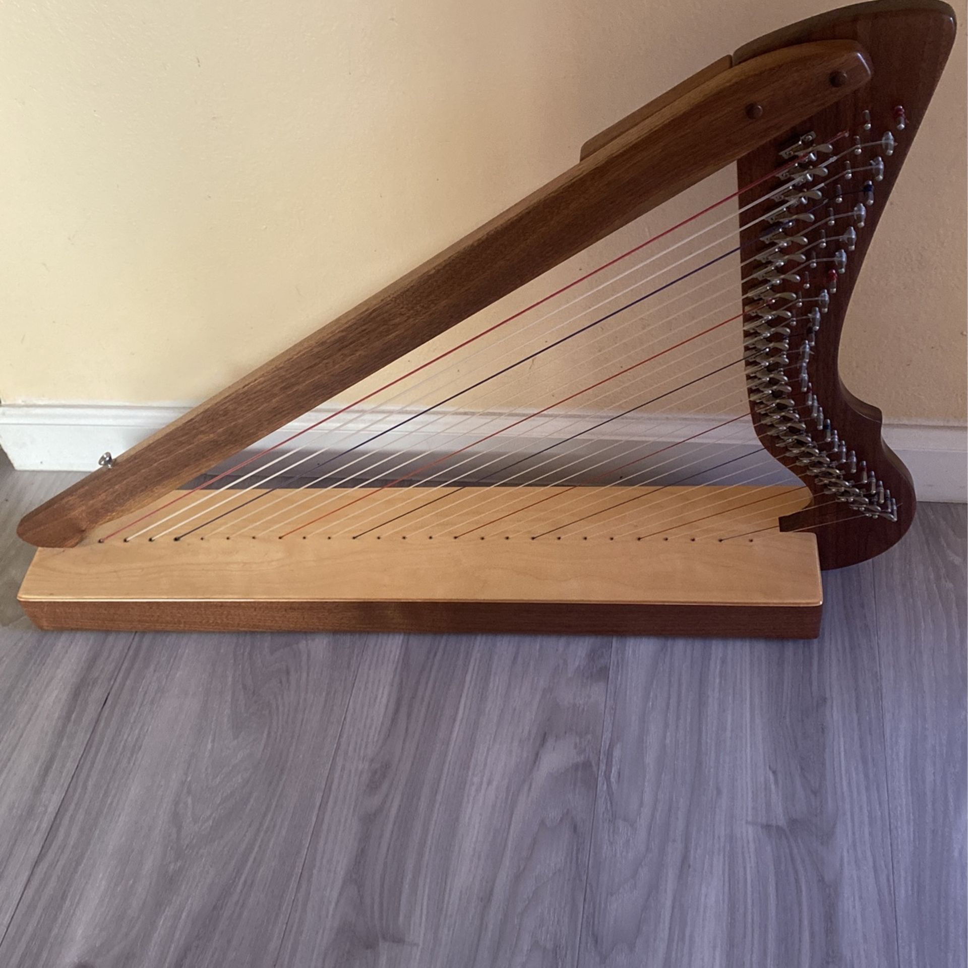 Rees Harps Special Edition Fullsicle Harp Walnut