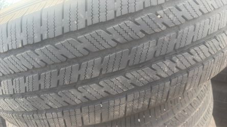 Tires 245/75R17 only )2)