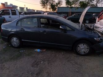 For parts 2008 Honda Civic