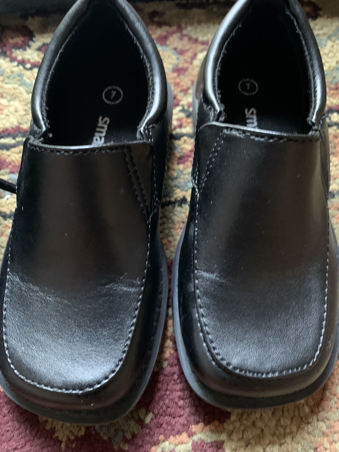Toddler black dress shoes
