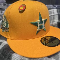 7 1/8 Houston Astros Fitted Hat. New Era 59 Fifty Anniversary Patch & Pin. New