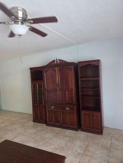 3 pieces center