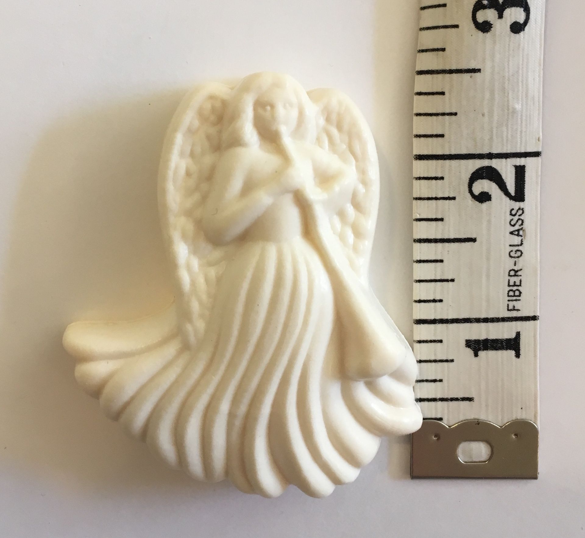 Avon Set of 3 Angel Decretive Soaps