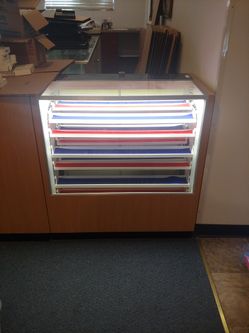 Berg Motion Case! Rotating Display Case! Like New!