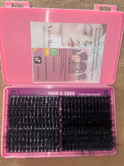 Fluffy eyelash clusters