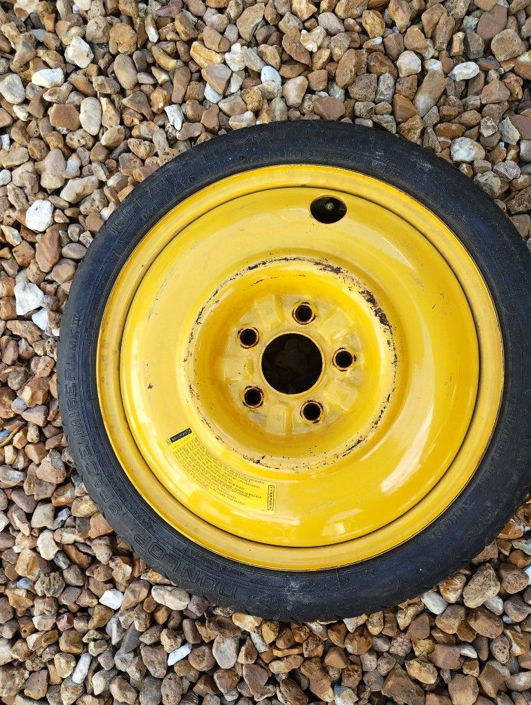 Temporary Tire T125 70D16