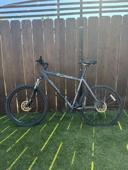 Specialized Mountain Bicycle, Hard Rock Pro