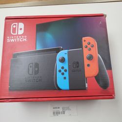 Nintendo Switch  (like new)
