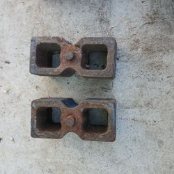 Chevy 2inch Lift Blocks