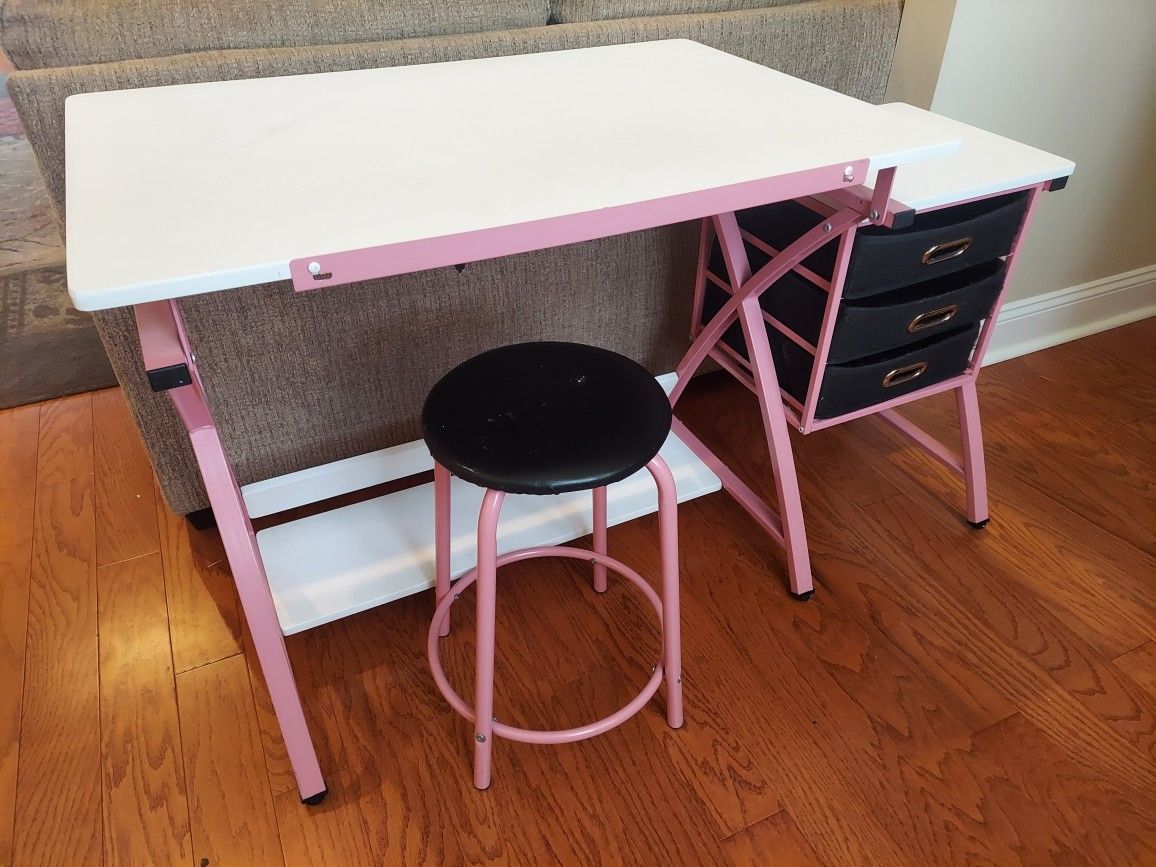 Girls Art & Crafts Desk 