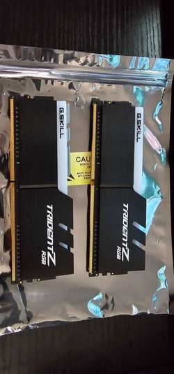 16GB corsair trident z RGB DDR4