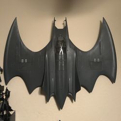 McFarlane Batman The Flash Batwing & Batman Figure