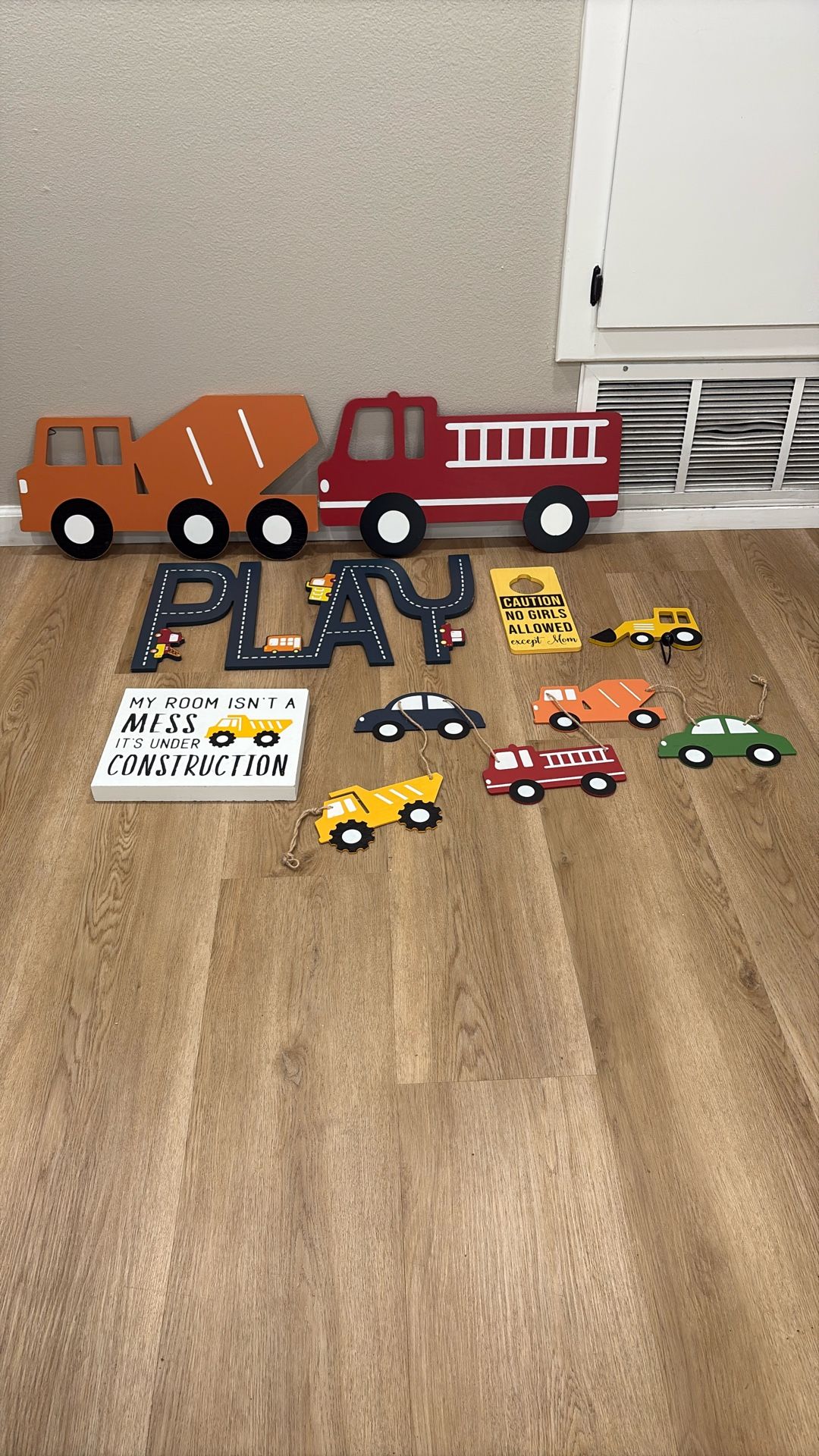 Boy Room Decoration