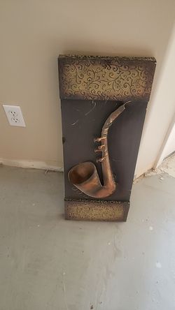 Home decor metal picture saxophone