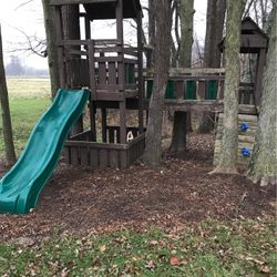Childrens Play House Must Take Down
