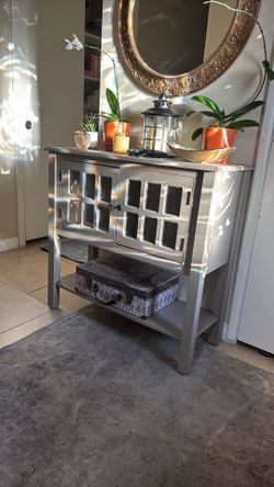 Gray Console Cabinet / Accent Cabinet – Good Condition