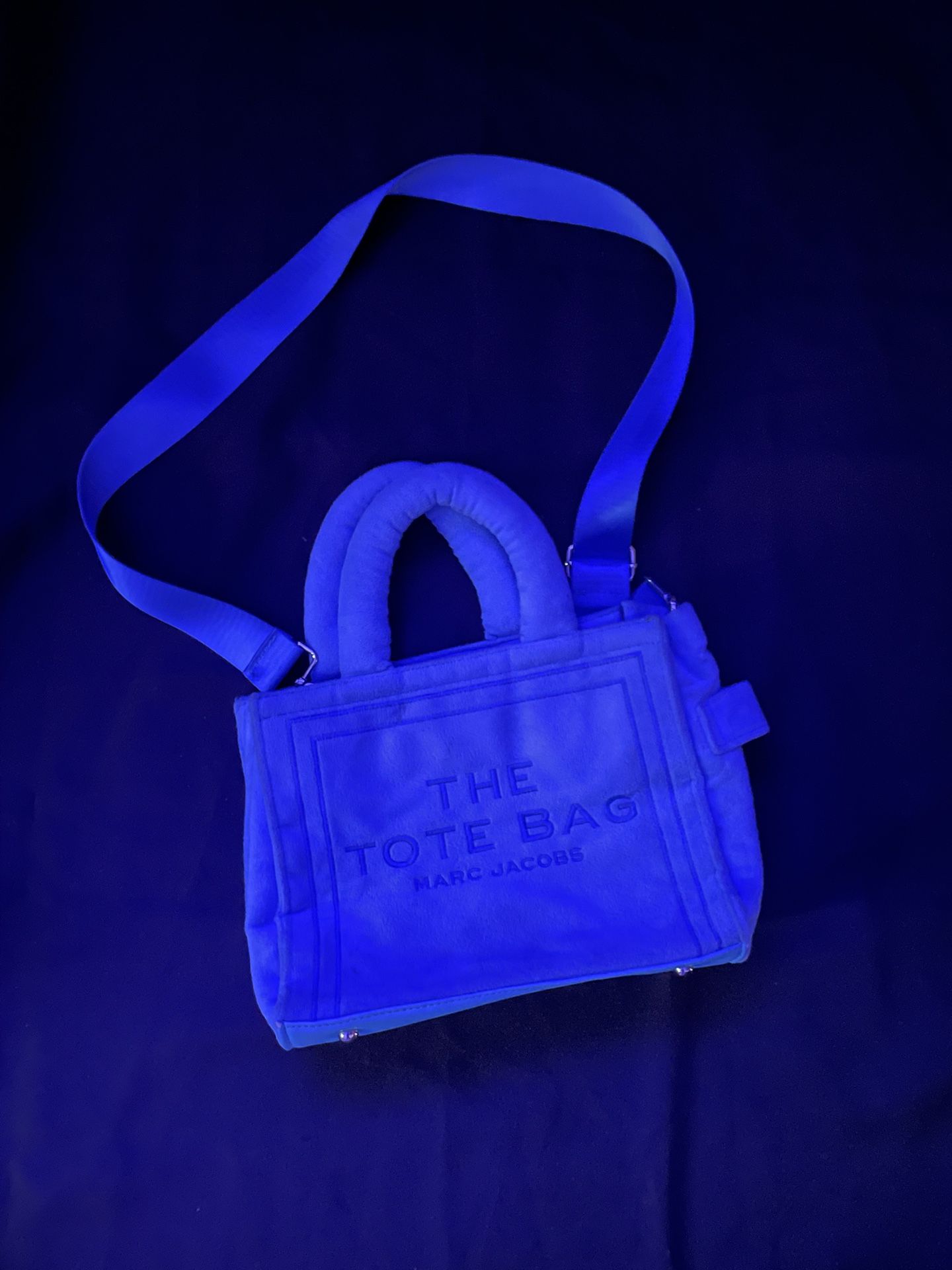MARC JACOBS THE TOTE BAG