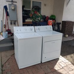 Washer And Gas Dryer 