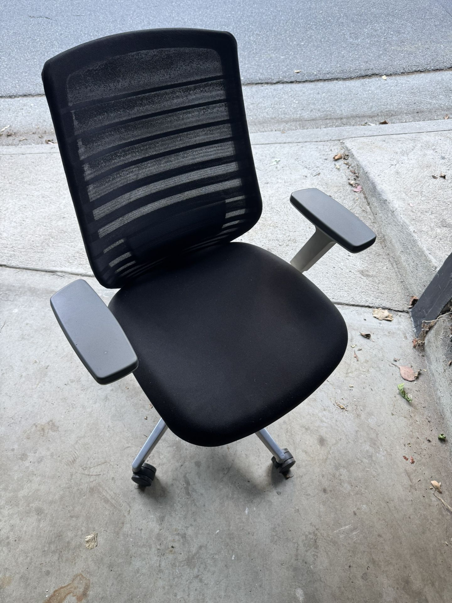 Ergonomic Office Chair