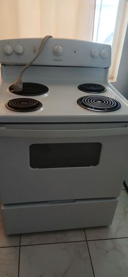 Electric stove hotpoint