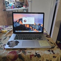 MacBook Pro 15 Retina Early 2013 2.4 GHz Intel Core i7 16GB 256GB Good Condition