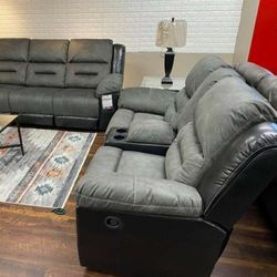 Earhart Slate Reclining Living Room Set

by Ashley 