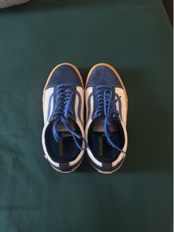 Vans Men's Blue/White Low Top Lace-Up Athletic Sneaker, Casual Style