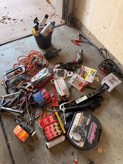 Mixed Lot of Auto and Hand Tools