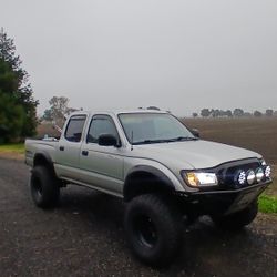 Toyota Tacoma 2002 