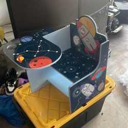 Kids Desk 