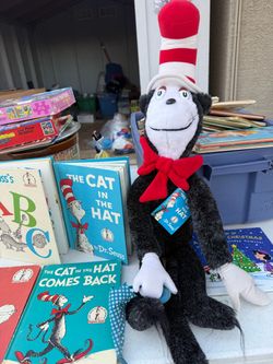 Dr. Seuss Cat in the Hat Plush Stuffed Animal + 5 Books