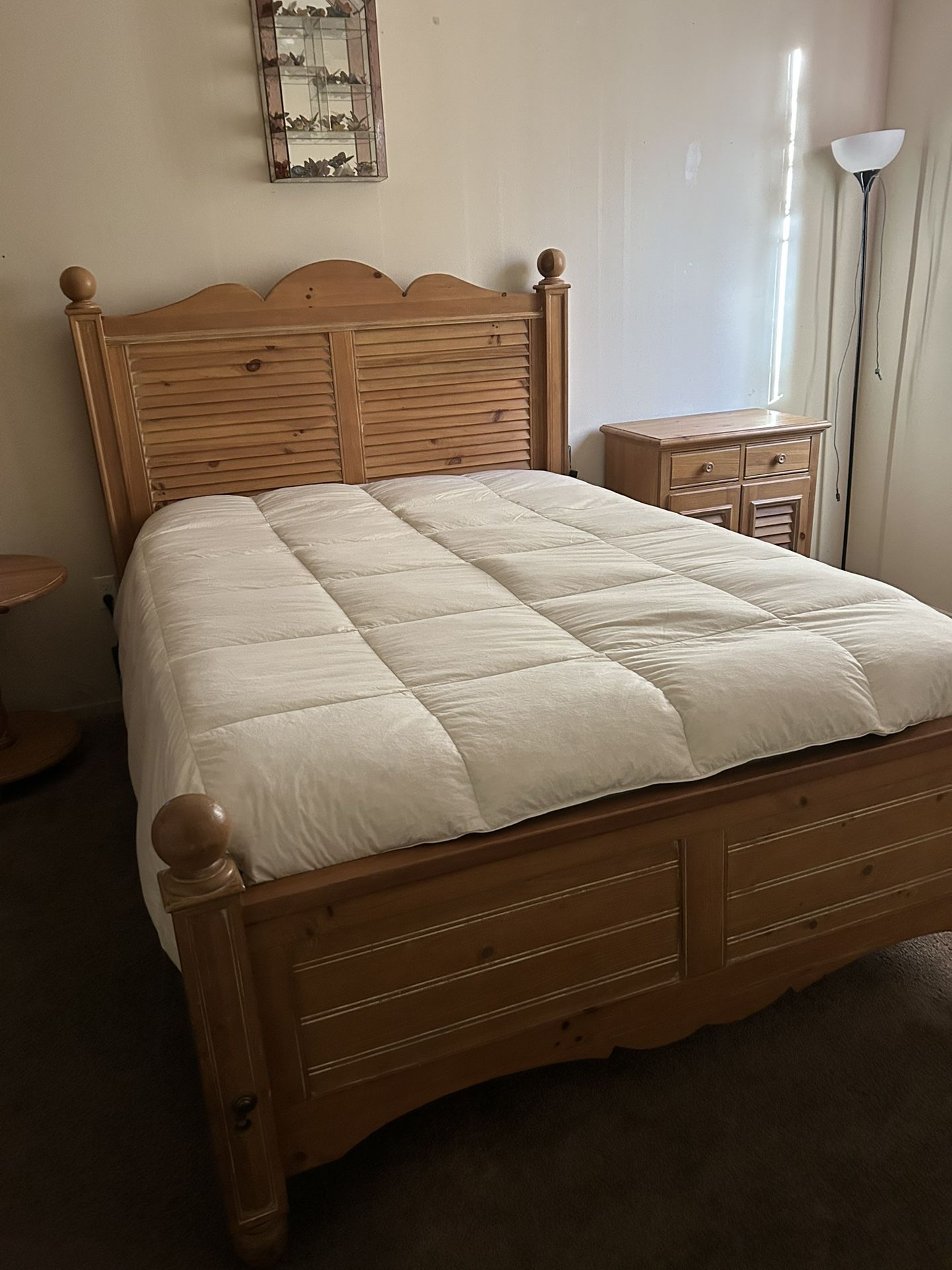 Lexington Bedroom Set