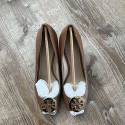 New Tory Burch Wedge Heels Size 9.5