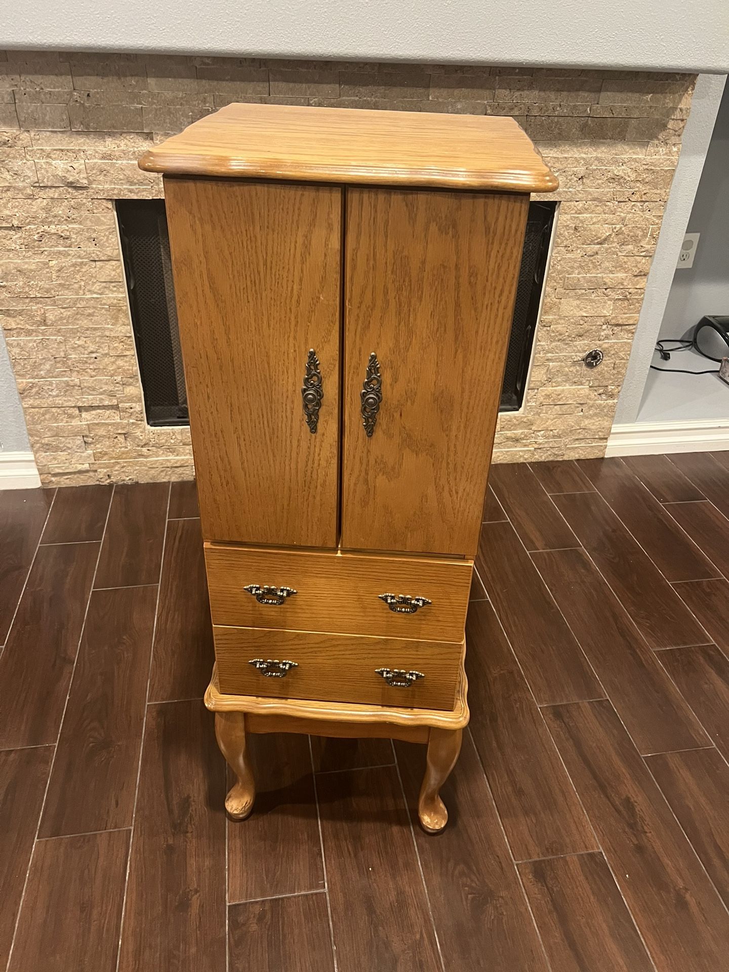 Vanity/ Jewelry Organizer