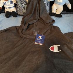 Meals  4x short sleeve hoodie shirt