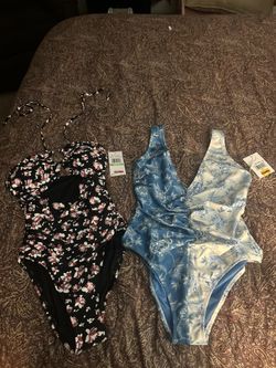 Women’s Cute Bathing Suits 