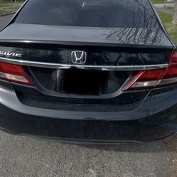Honda civic 2014  137,903 Miles